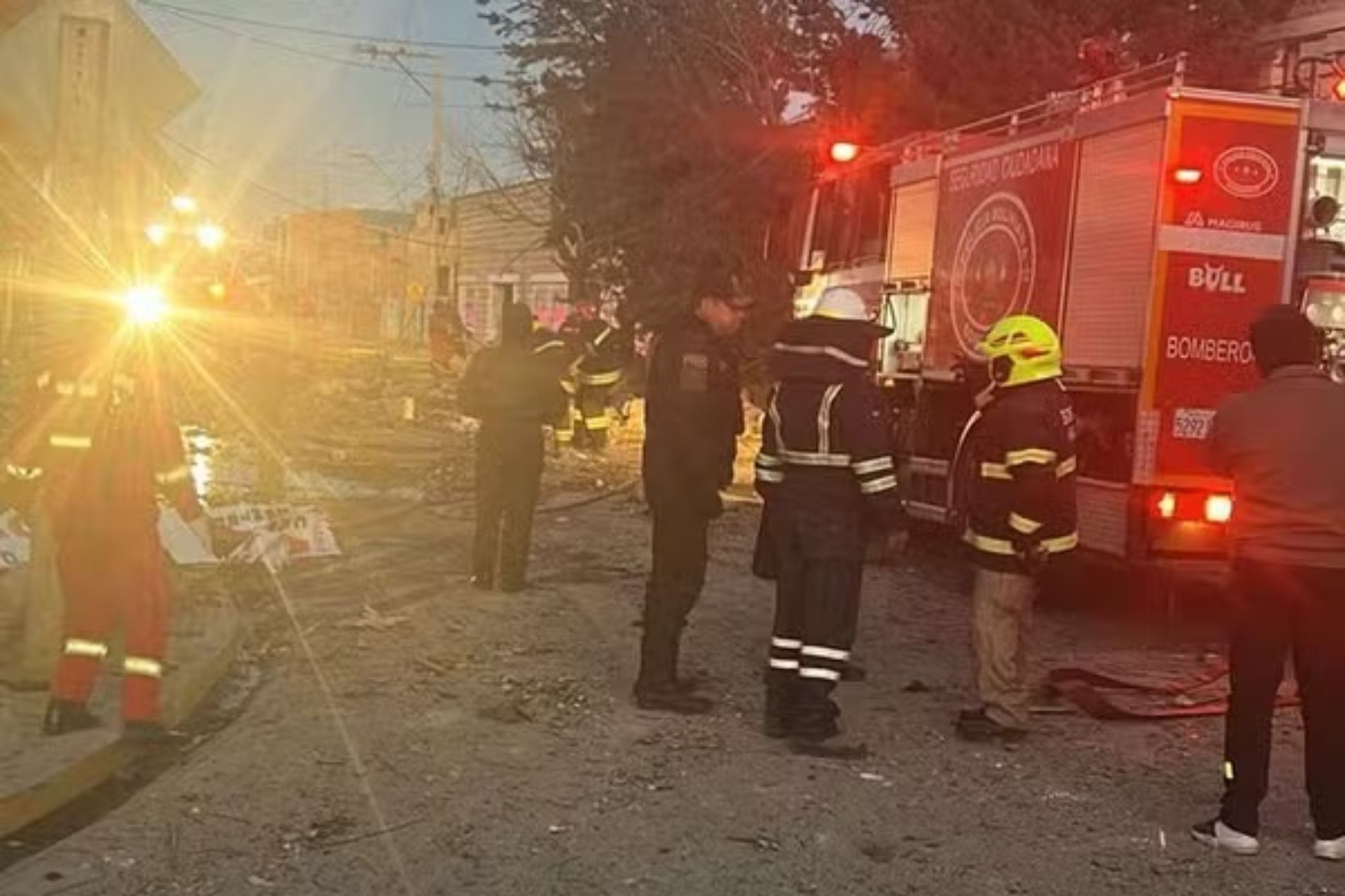 Fonte: Explosão em Viacha, na Bolívia • Ministério da Defesa da Bolívia