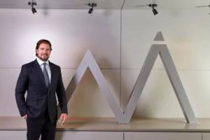Operador de Vorcaro controlava R$ 5,13 bilhões em empresas no exterior