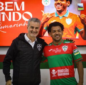 Ex-Vitória vira 1º reforço de clube com SAF de R$ 1,2 bilhão para 2027