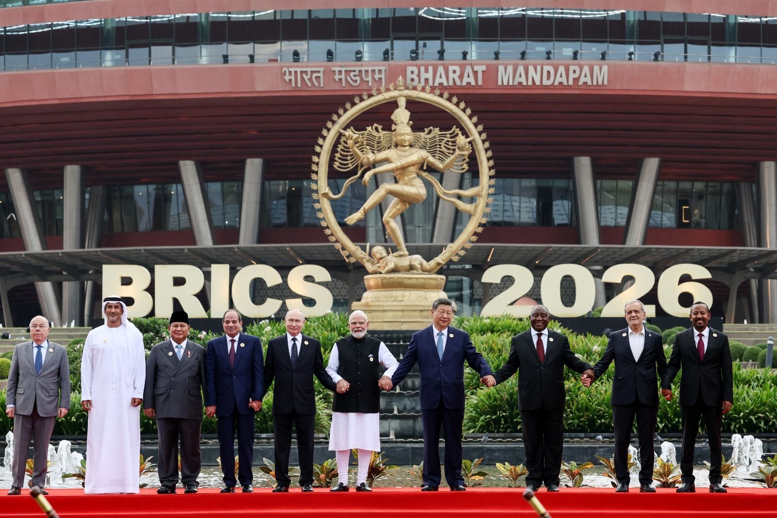 Fonte: Guerra no Oriente Médio 'não atende aos interesses comuns', denuncia Xi em reunião do Brics • ALEXANDER KAZAKOV / POOL / AFP