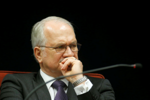 STF encerra sessão sem definição sobre investigação contra Moraes
